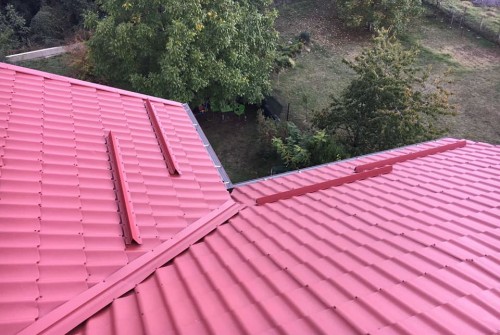 Метални керемиди модел Roof 3009 мат – София, кв. Горубляне